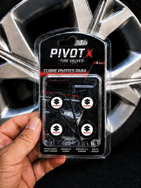 Cubrepivote PIVOTX diseño Suzuki